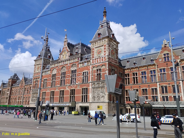 AMSTERDAM (166) Estacion Central
