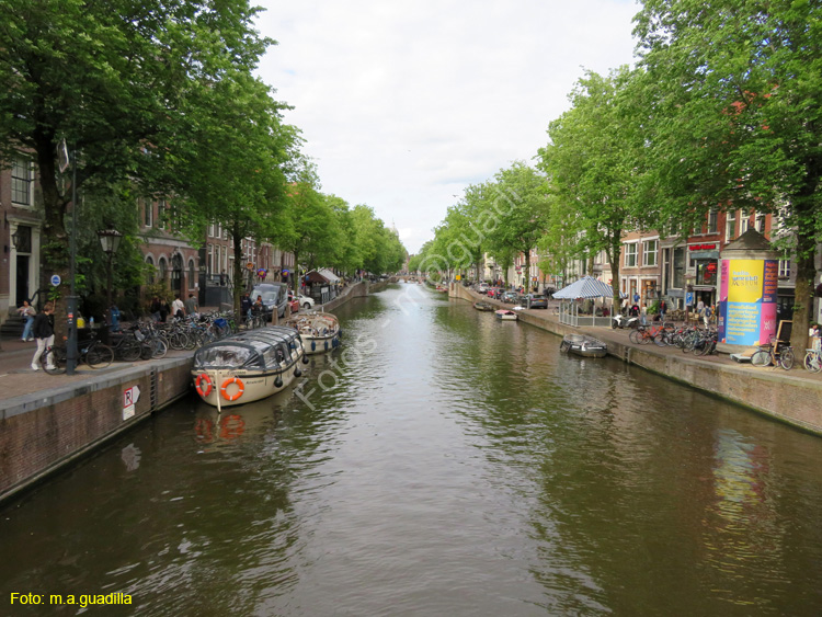 AMSTERDAM (285) Oudezijds Voorburgwal
