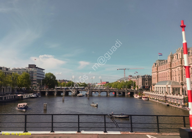 AMSTERDAM (335)