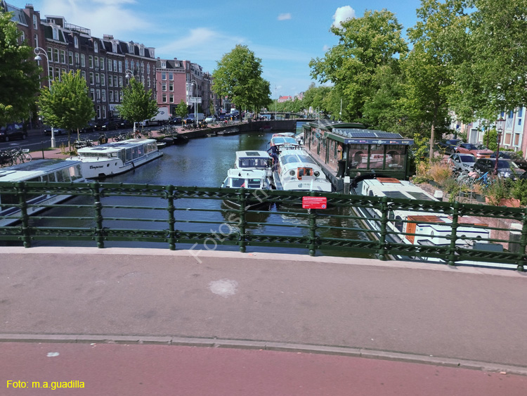AMSTERDAM (340)