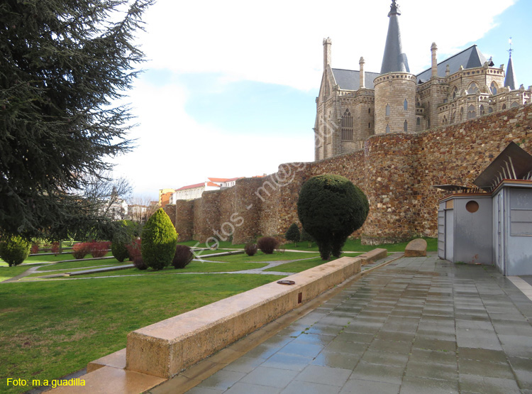 ASTORGA (201) Murallas