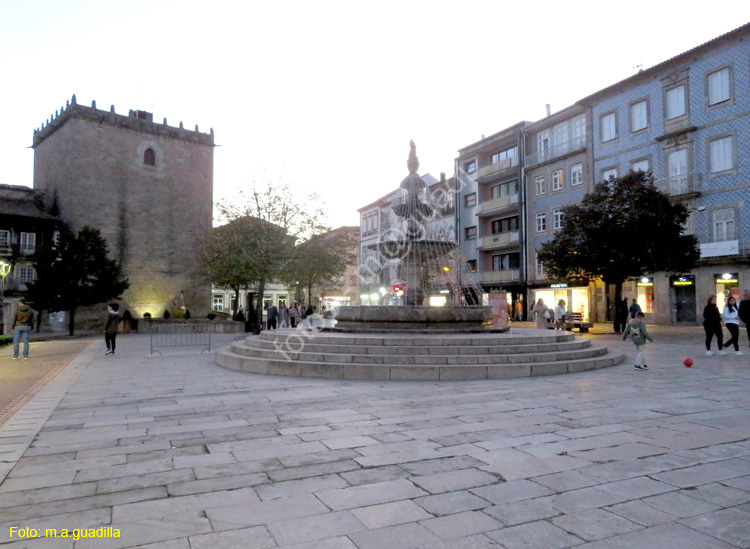 BARCELOS (102) Largo da Porta Nova