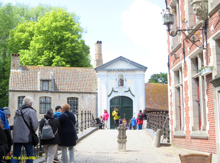 BRUJAS (132) Puerta del Begijnhof - Beaterio
