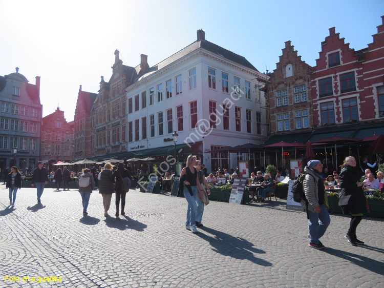 BRUJAS (190) Plaza del Mercado