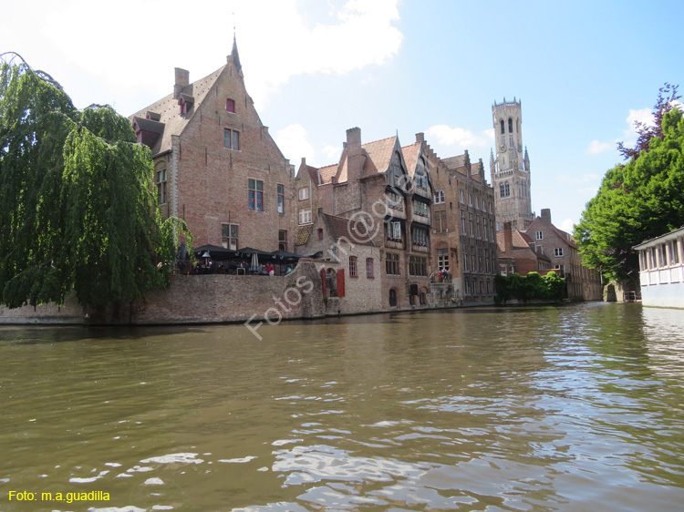 BRUJAS (226) En barco por los Canales