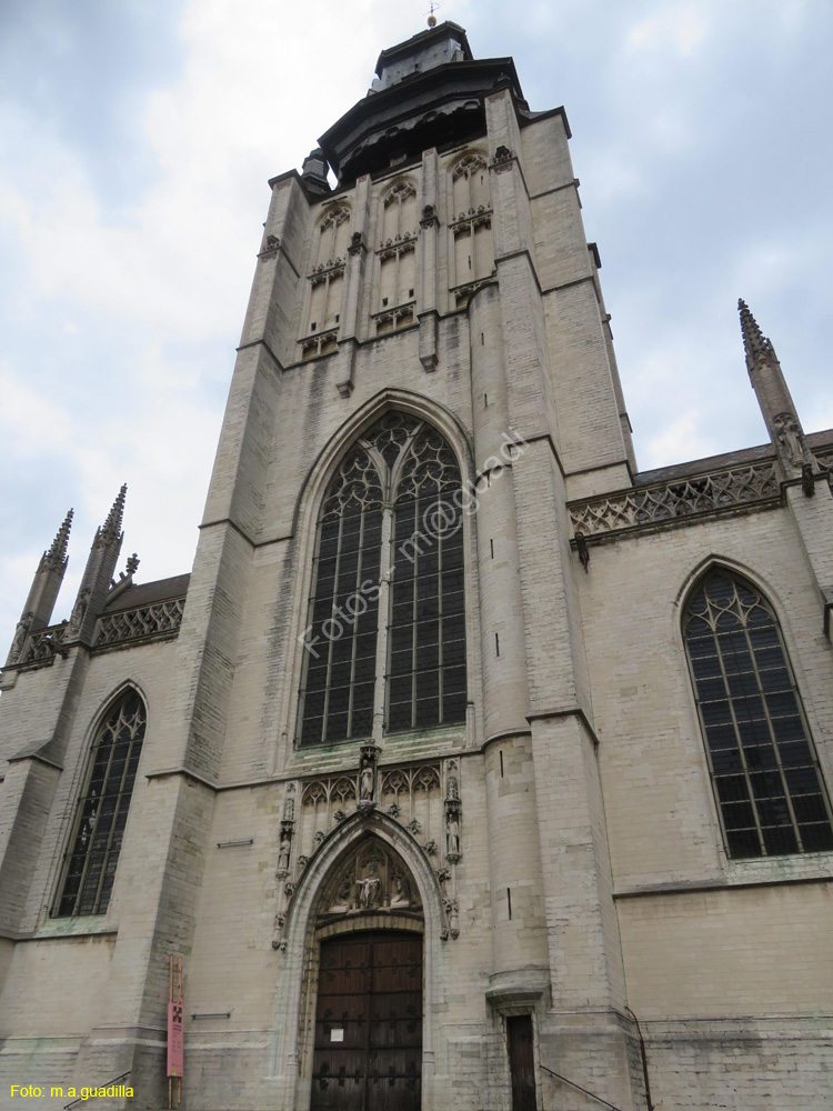 BRUSELAS (121) Notre Dame de la Chapelle