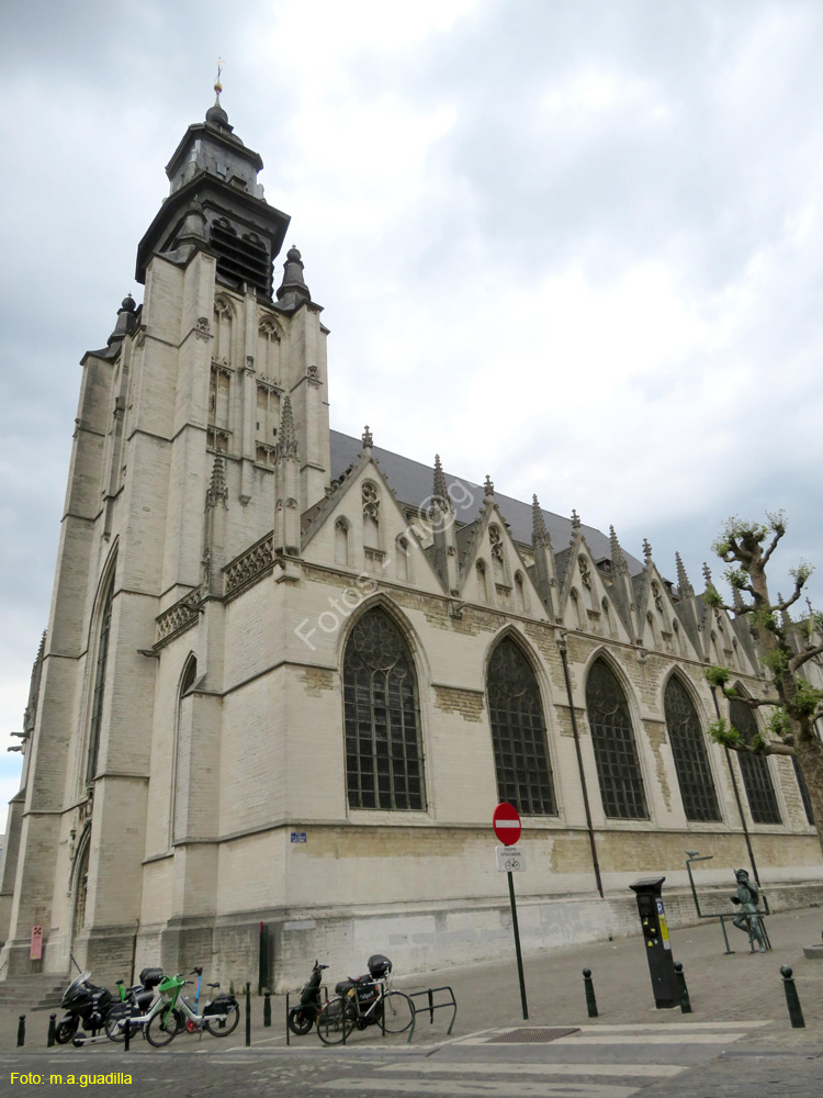 BRUSELAS (122) Notre Dame de la Chapelle