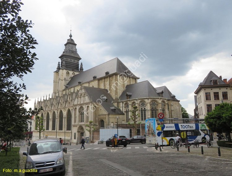 BRUSELAS (123) Notre Dame de la Chapelle