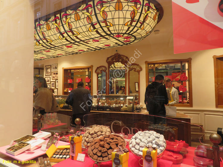BRUSELAS (282) Galerias Reales Saint Hubert
