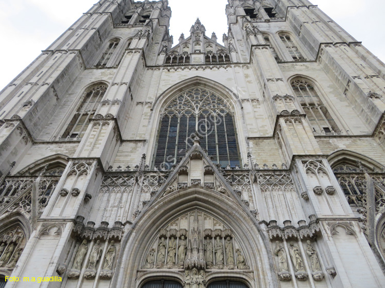 BRUSELAS (312) Catedral de San Miguel y Santa Gudula