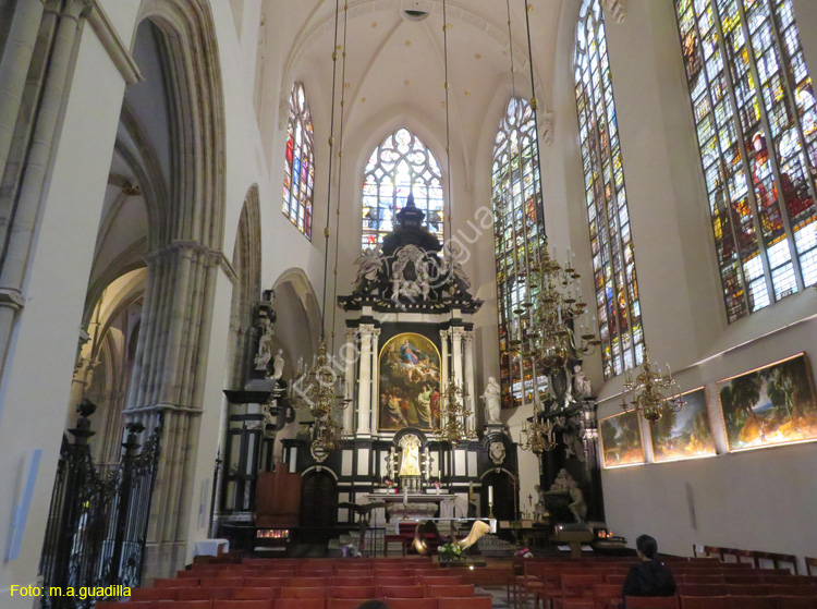 BRUSELAS (317) Catedral de San Miguel y Santa Gudula