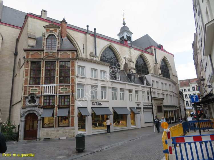 BRUSELAS (382) Rue au Beurre