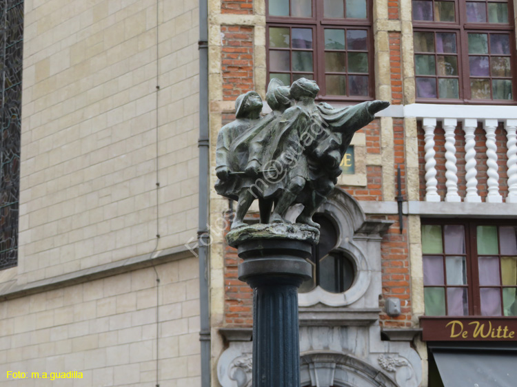 BRUSELAS (383) Rue au Beurre