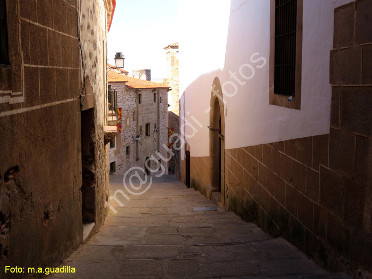 CACERES (178)
