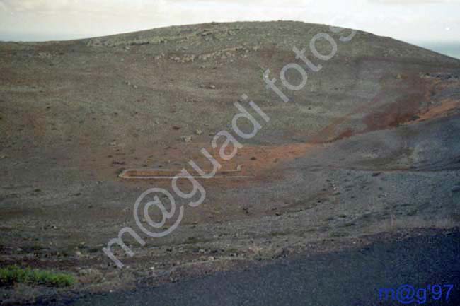 LANZAROTE 075 - Volcan Teguise