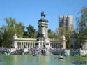 Madrid - Parque del Retiro  - Monumento a Alfonso XII 063