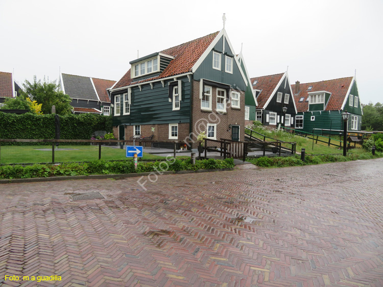 MARKEN (106)