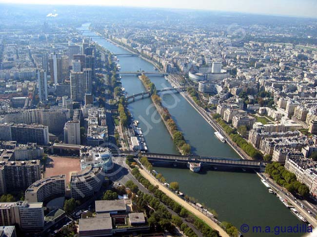 PARIS 404 Desde Torre Eiffel