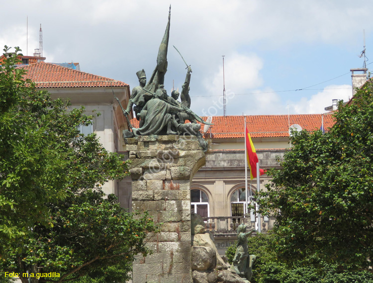 PONTEVEDRA (167) Alameda -  Monumento a los Heroes de Ponte Sampaio