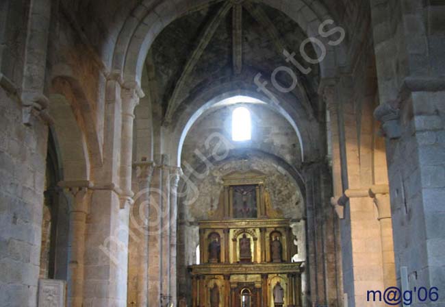 SAN MARTIN DE CASTAÑEDA - Monasterio de Santa Maria 005