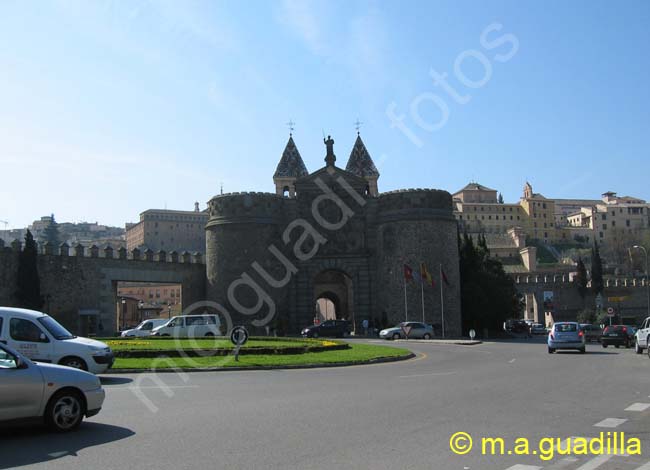 TOLEDO - Puerta de Bisagra 001