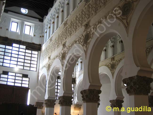 TOLEDO - Sinagoga de Santa Maria la Blanca 011