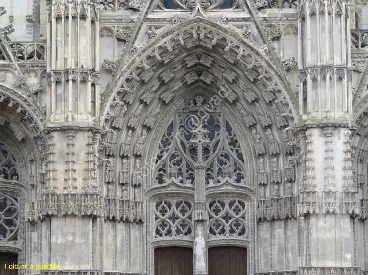 TOURS (109) Catedral de Saint-Gatien