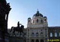 VIENA - Maria Theresien Platz y Museos de Historia Natural y Bellas Artes 021