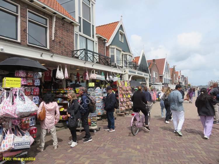 VOLENDAM (122)