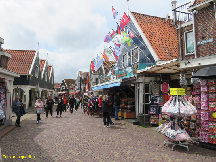 VOLENDAM (123)