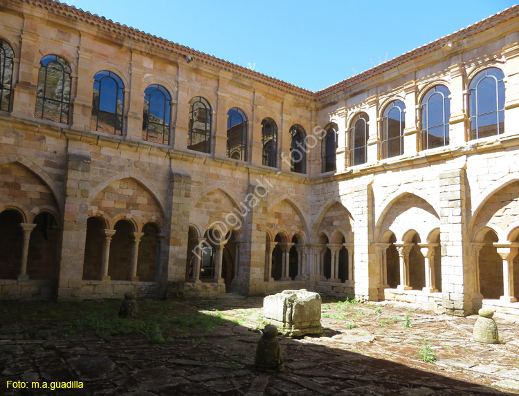 AGUILAR DE CAMPOO (117) Monasterio de Santa Maria la Real