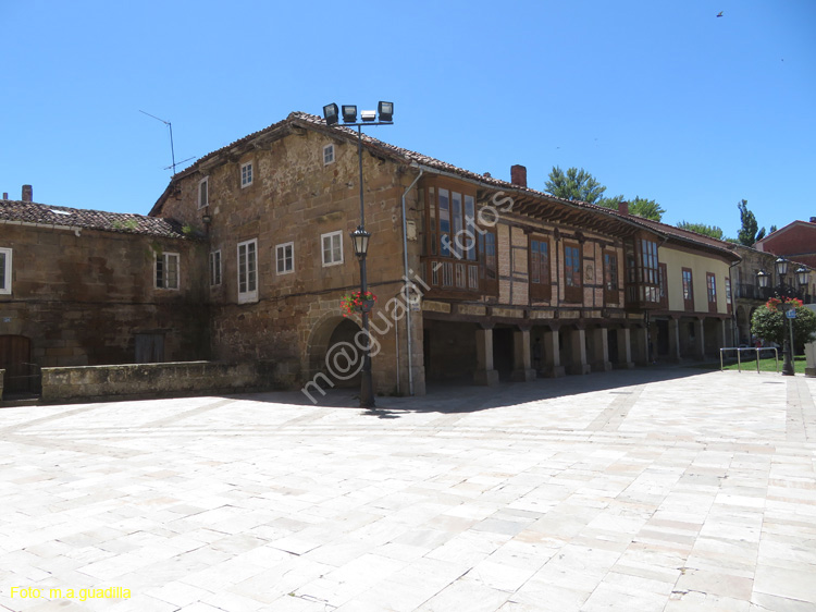 AGUILAR DE CAMPOO (183) Plaza de España