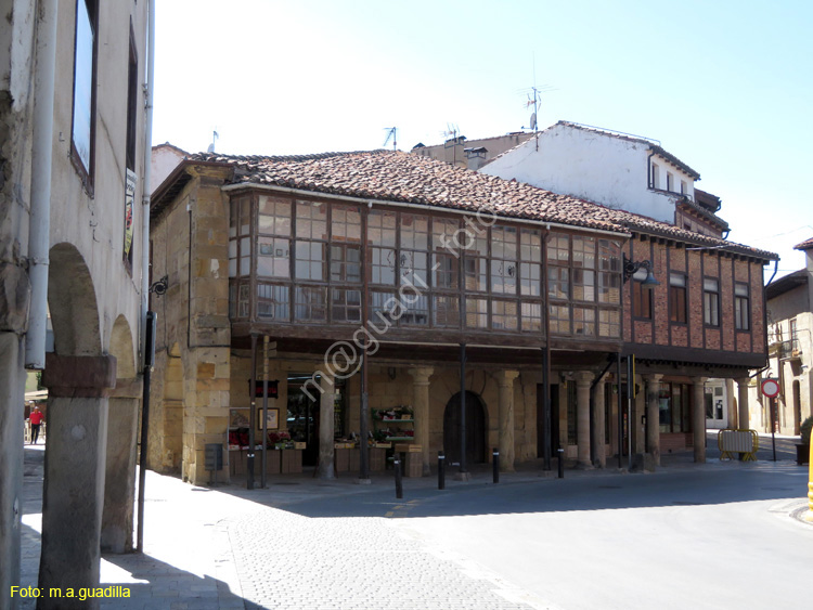 AGUILAR DE CAMPOO (189) Plaza de España