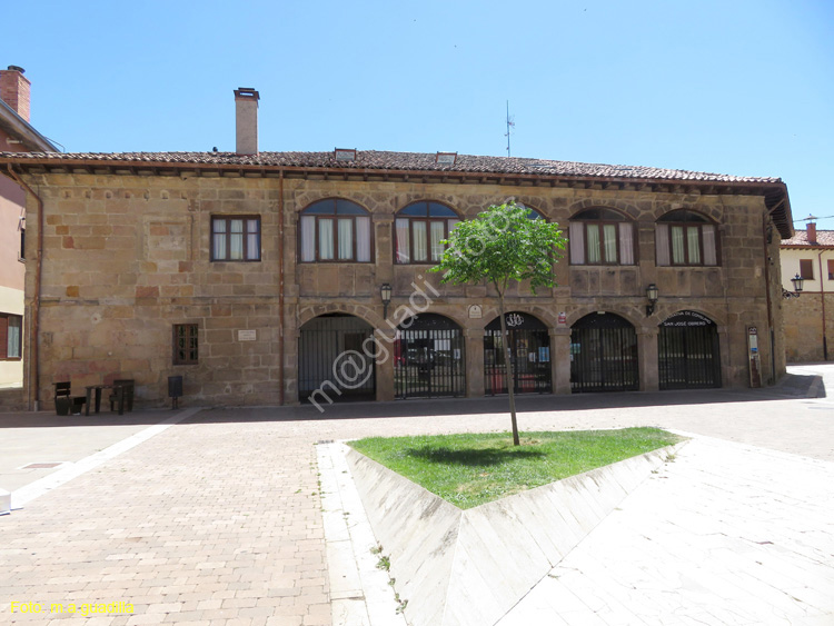 AGUILAR DE CAMPOO (265) Hospial de la Santisima Trinidad