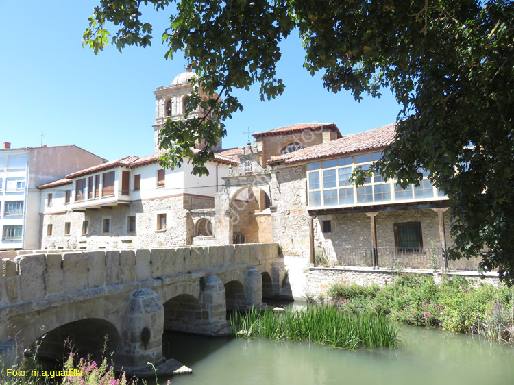 AGUILAR DE CAMPOO (272) Puente y Puerta del Portazgo