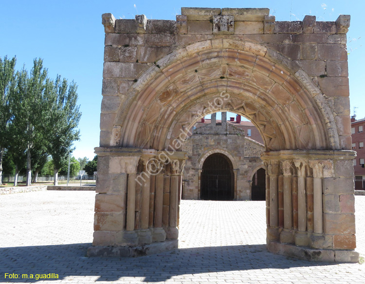 AGUILAR DE CAMPOO (300) Iglesia de San Andres