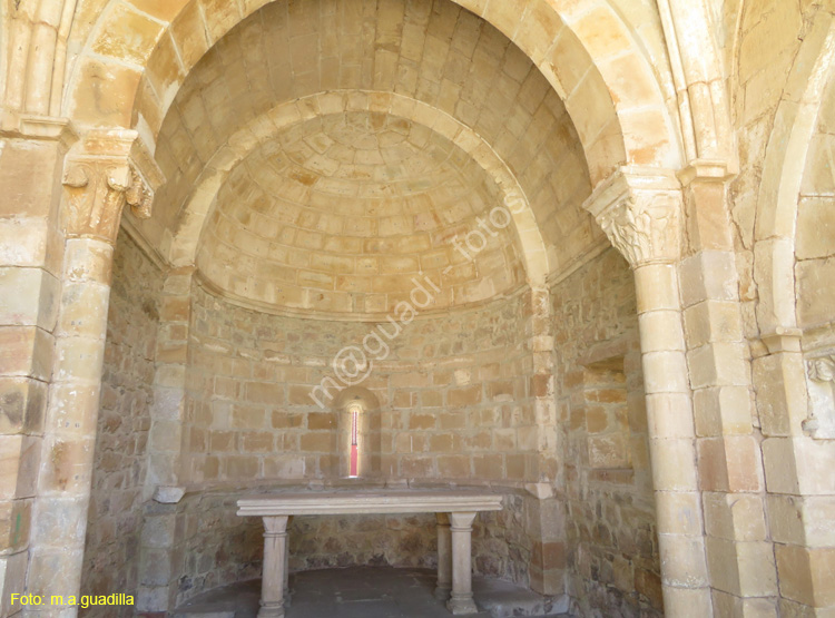 AGUILAR DE CAMPOO (302) Iglesia de San Andres