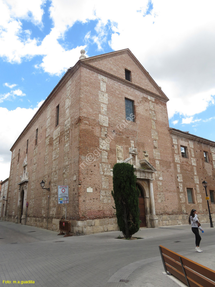 ALCALA DE HENARES (529) Colegio del Carmen Calzado - E. Arquitectura