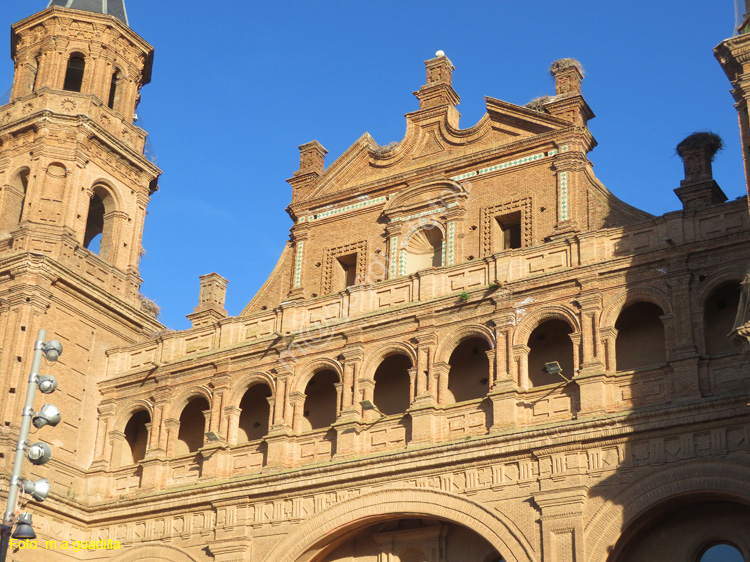 ALFARO (168) Colegiata de San Miguel Arcangel