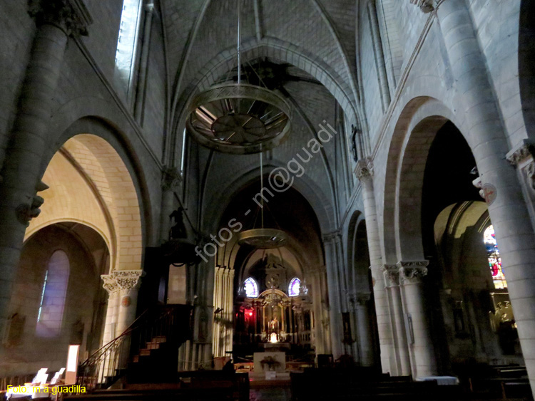 AMBOISE (198) Iglesia de Saint-Denis