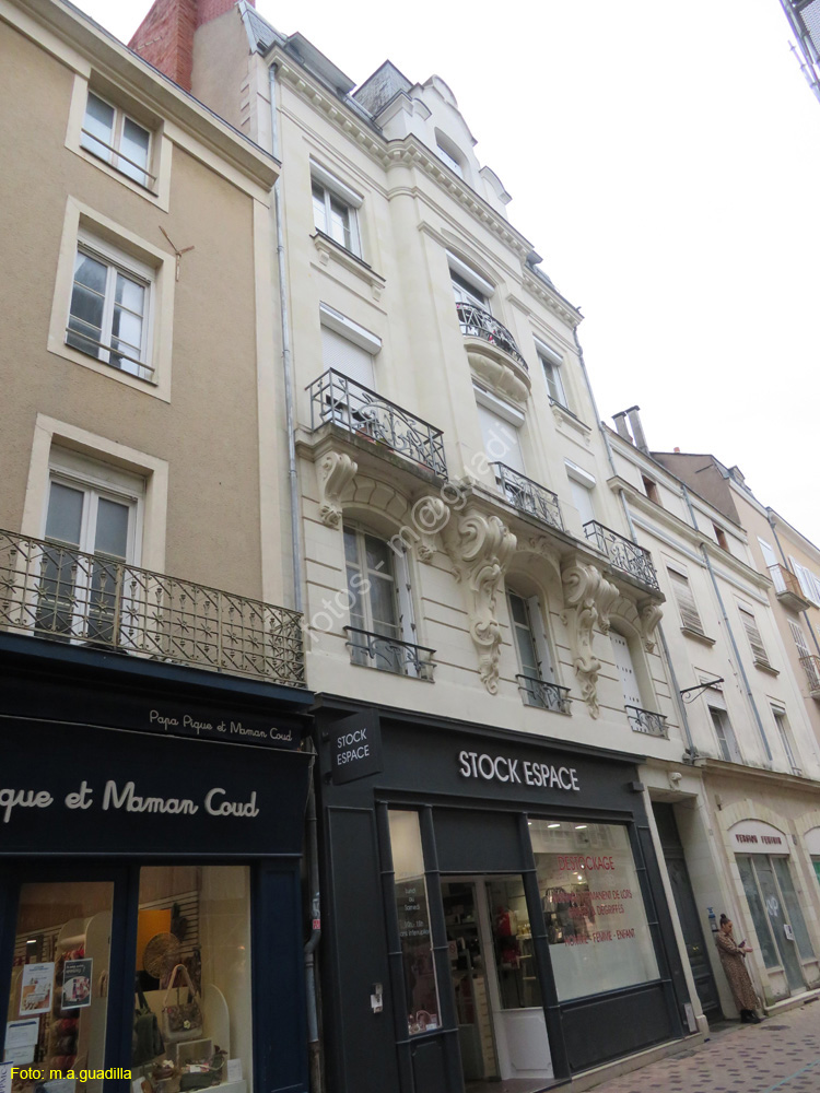 ANGERS (252)  Rue Saint Aubin