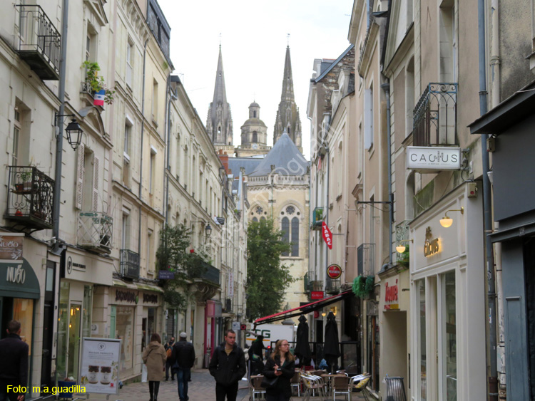 ANGERS (253)  Rue Saint Aubin