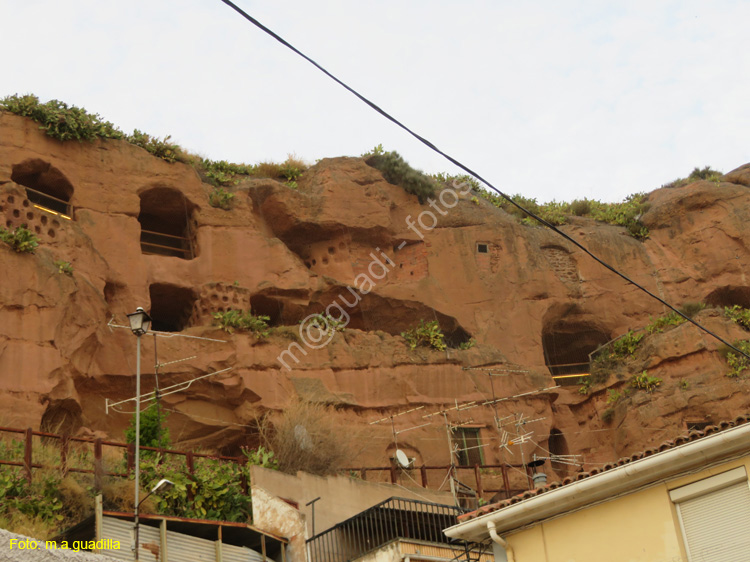 ARNEDO (167) Las cuevas de los 100 pilares