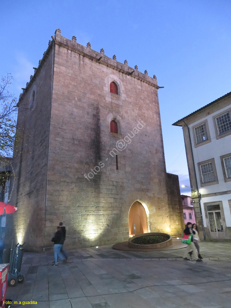 BARCELOS (106) Largo da Porta Nova