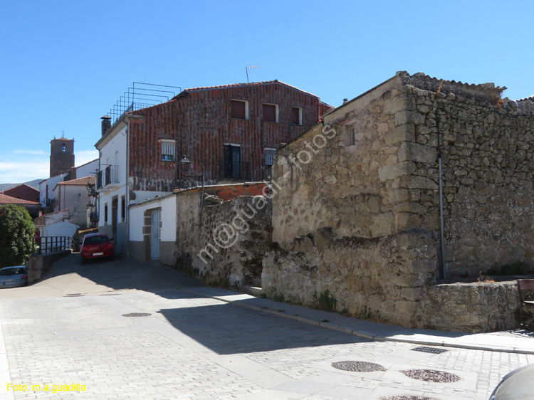BEJAR (210) Calle Yezgal