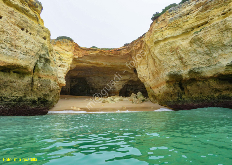 BENAGIL (144) Cuevas