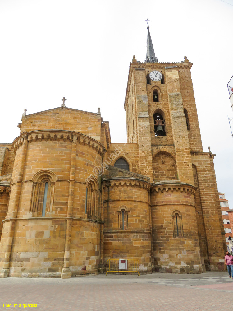 BENAVENTE (132) Iglesia de Santa María del Azogue