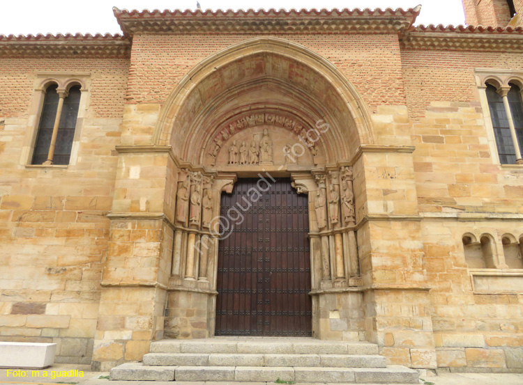 BENAVENTE (233) Iglesia de San Juan del Mercado