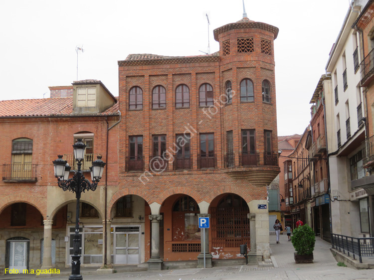 BENAVENTE (241) Plaza Mayor