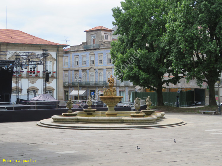 BRAGA (252) Plaza del Municipio - Fuente del Pelicano